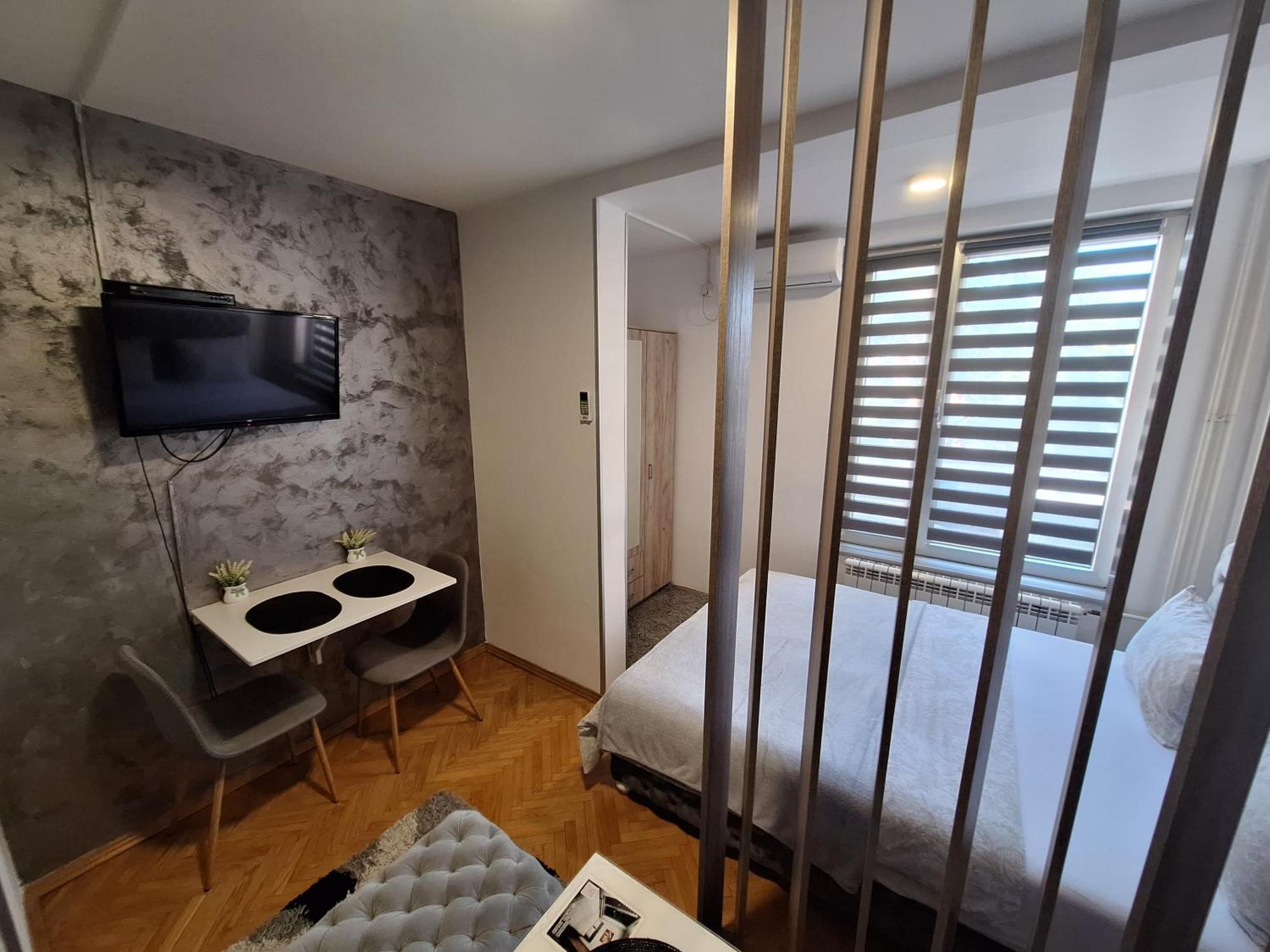 Dado Apartman Apartment คราลเยโว ภายนอก รูปภาพ
